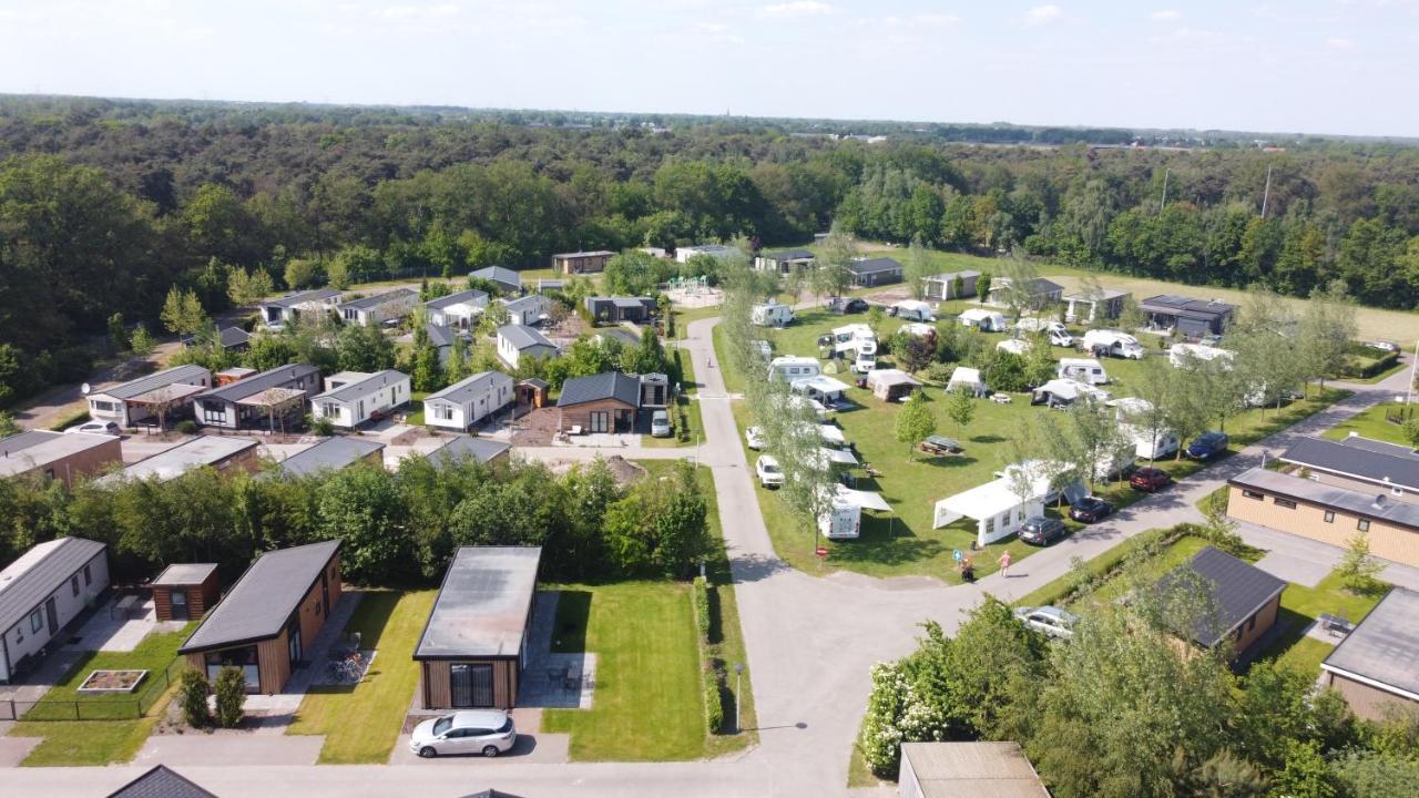 Vakantiepark Camping De Peelpoort Hotel Heusden  Exterior photo