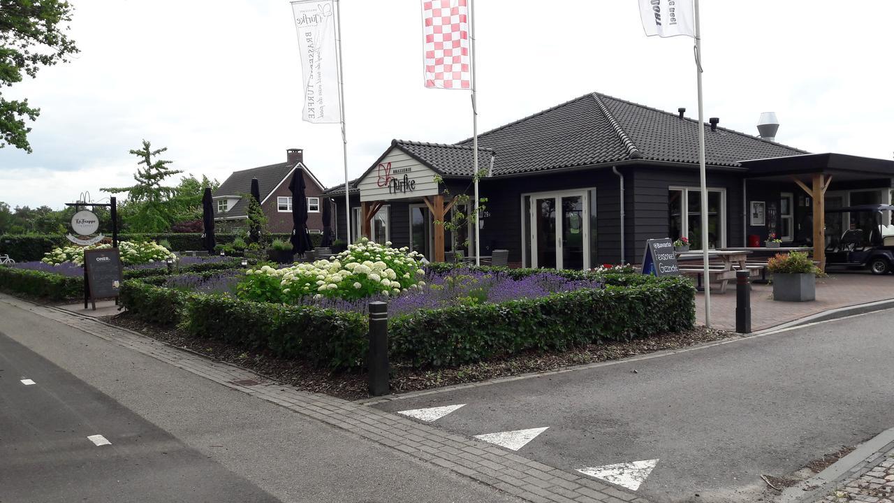 Vakantiepark Camping De Peelpoort Hotel Heusden  Exterior photo